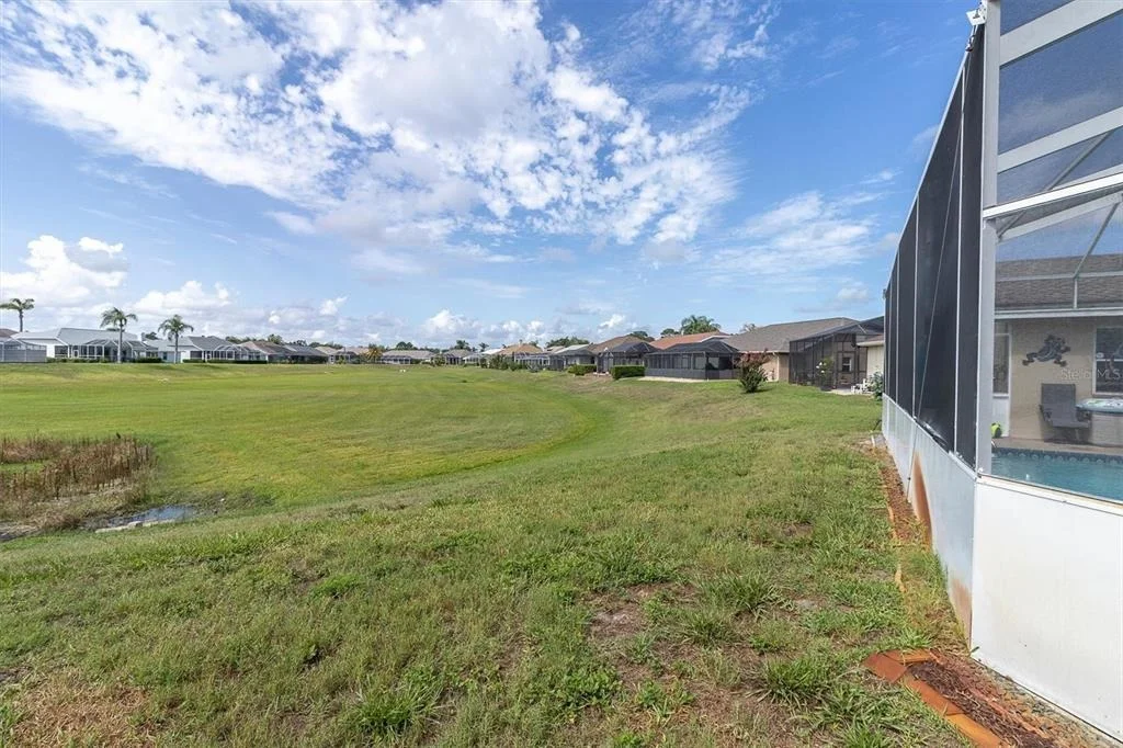 Photo of 8303 CORAL CREEK LOOP