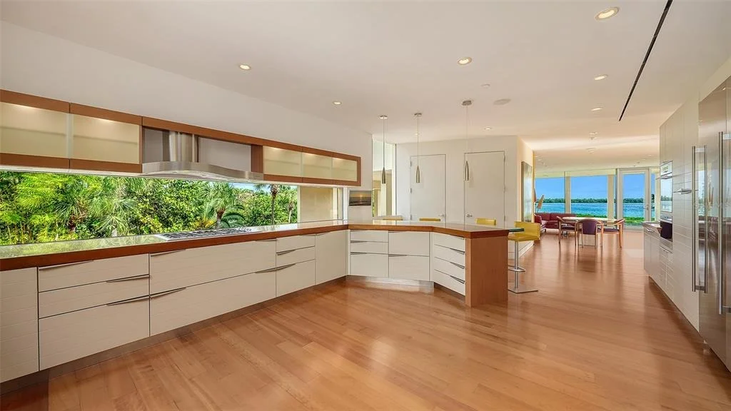 Photo of 6610 GULF OF MEXICO DRIVE