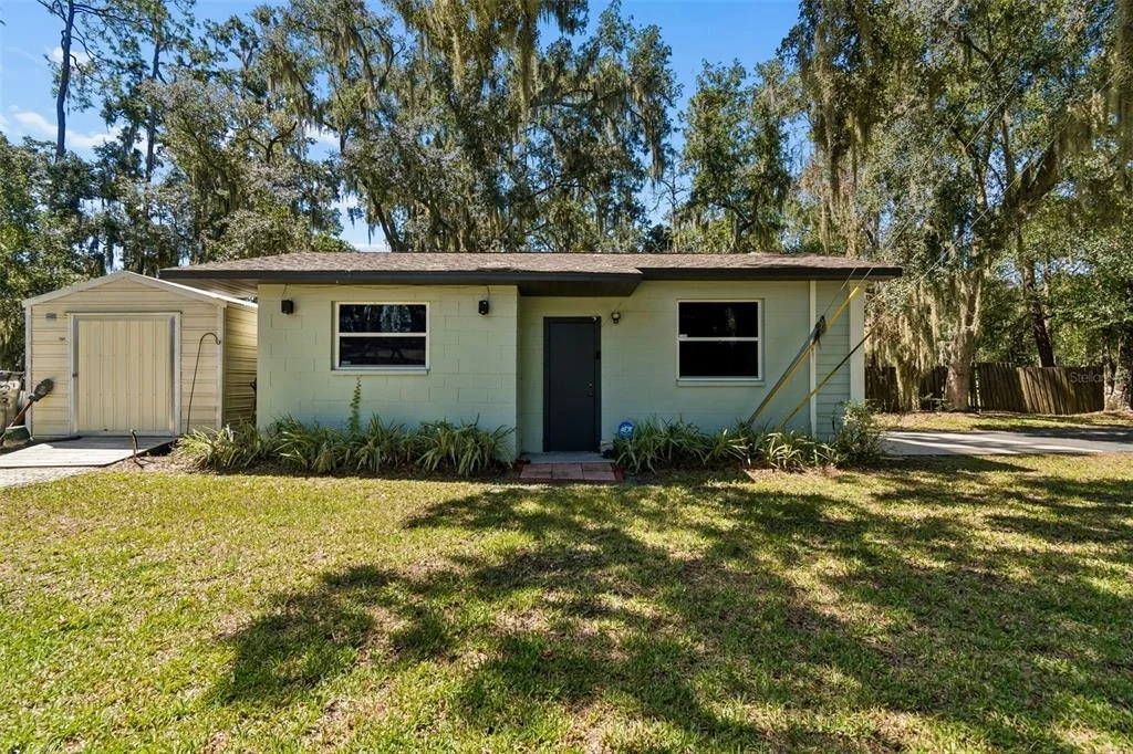 Photo of 2321 WOOTEN ROAD