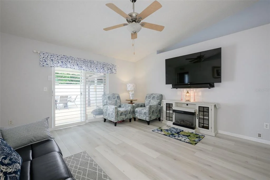 Photo of 18 PHOENIX LANE