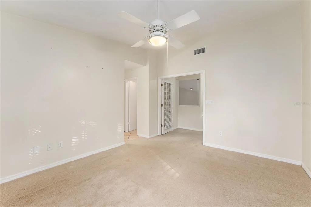 Photo of Unit K at 345 NW 48TH BOULEVARD