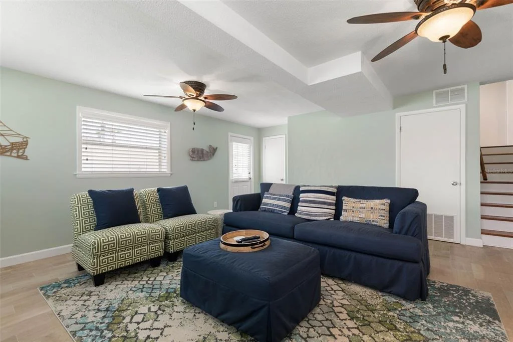 Photo of 76 BANYAN DRIVE