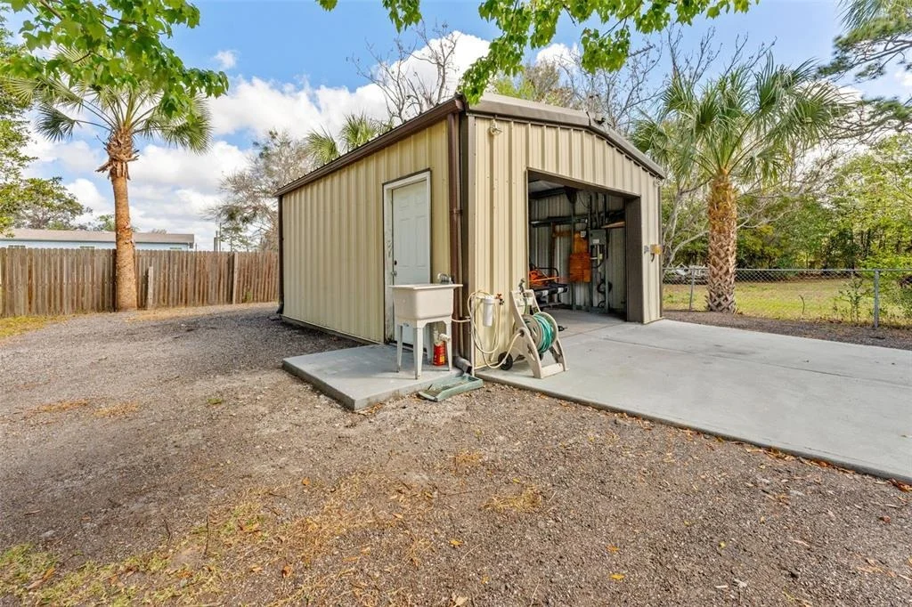 Photo of 9633 JIM STREET