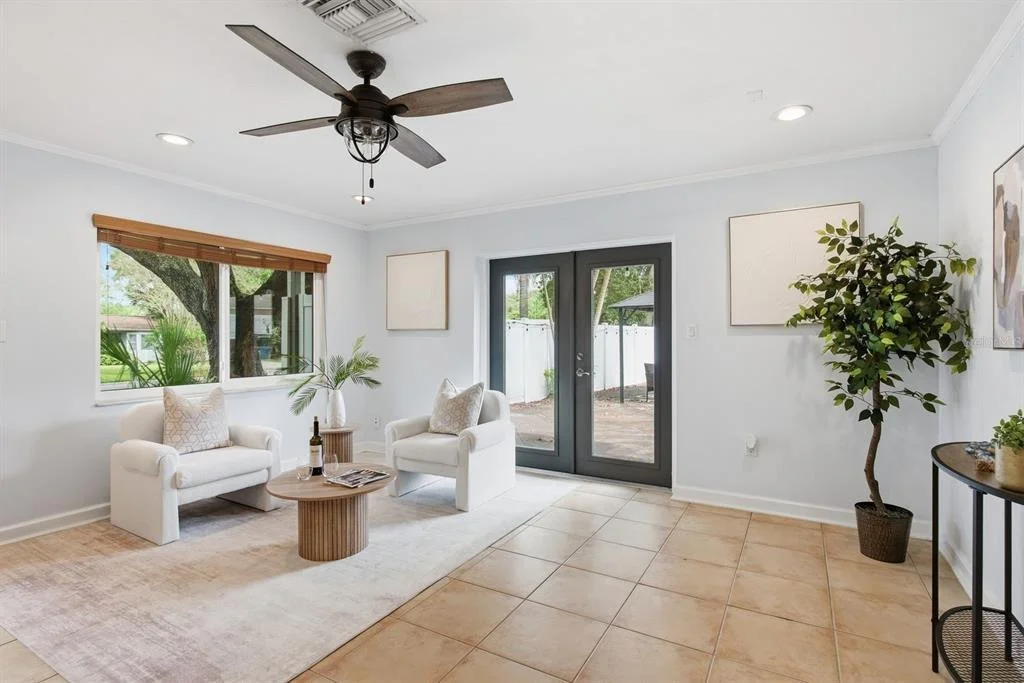 Photo of 961 LEXINGTON DRIVE