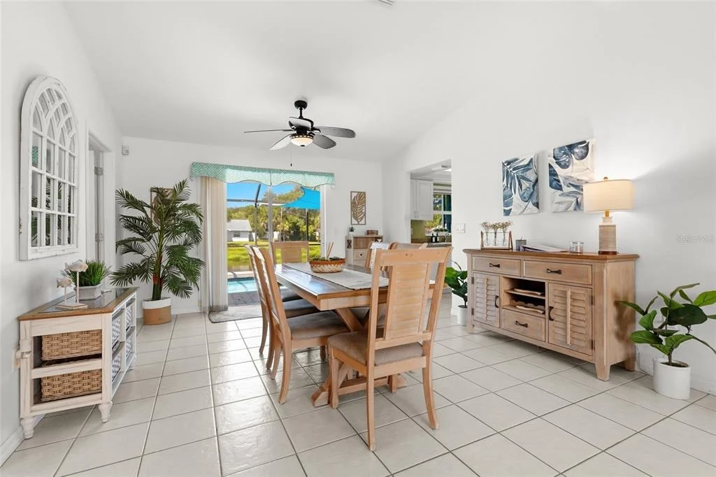 Photo of 2240 GENTIAN ROAD
