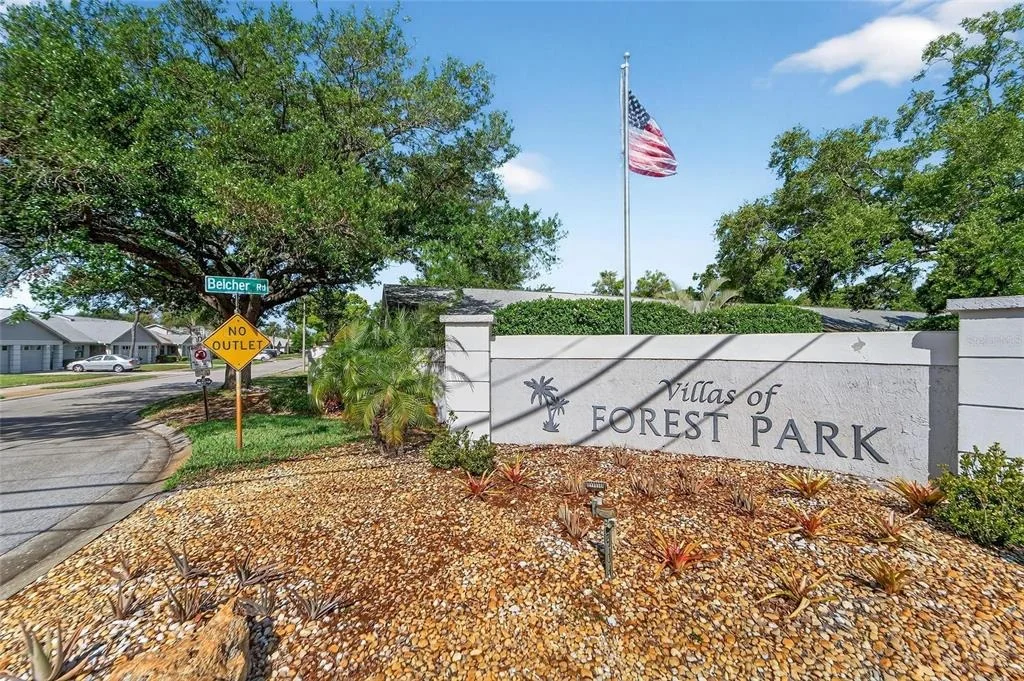 Photo of 2369 BEVERLY DRIVE