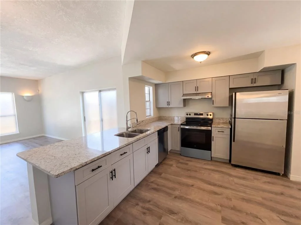 Photo of Unit I3 at 780 OLYMPIC CIRCLE