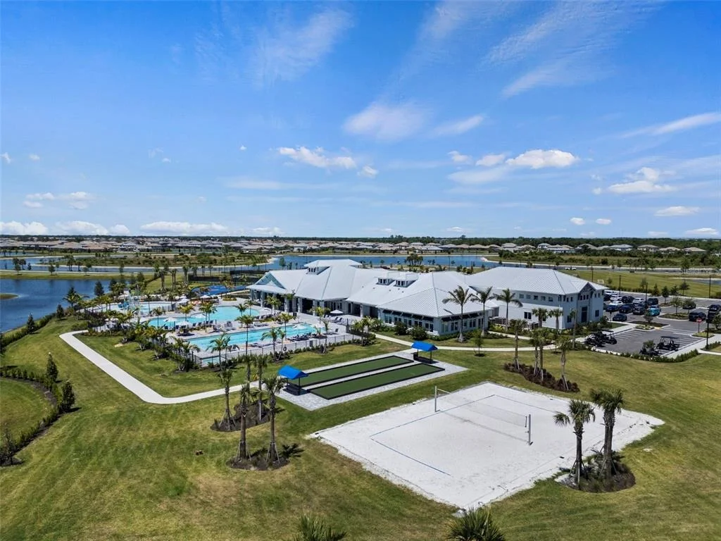 Photo of 4886 SEAFOAM TRAIL