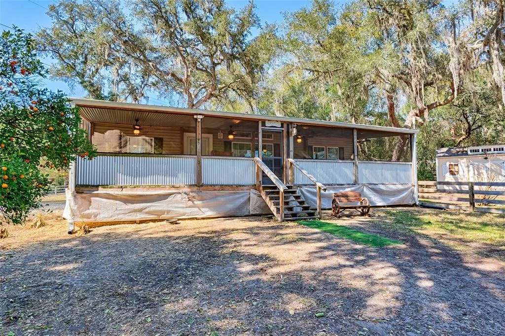 Photo of 1208 N COUNTY ROAD 315