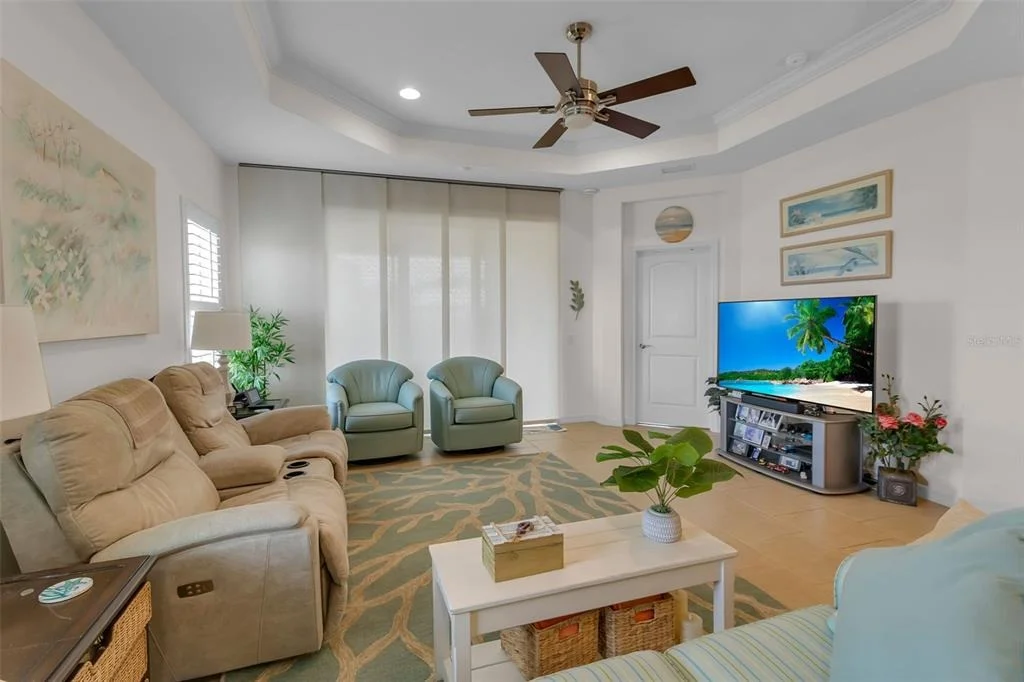 Photo of 7004 VISTA BELLA DRIVE