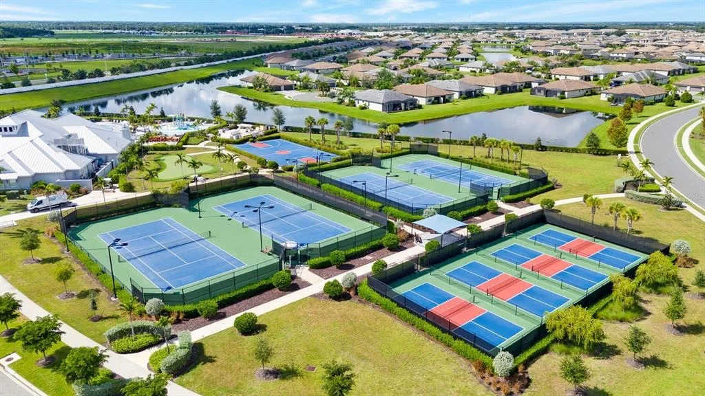Photo of 4914 LIGHTHOUSE BAY LANE