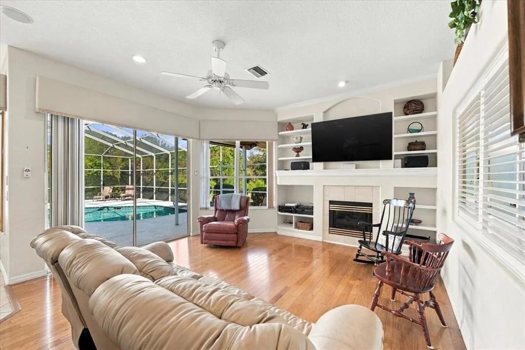 Photo of 8405 MAYBELLE DRIVE