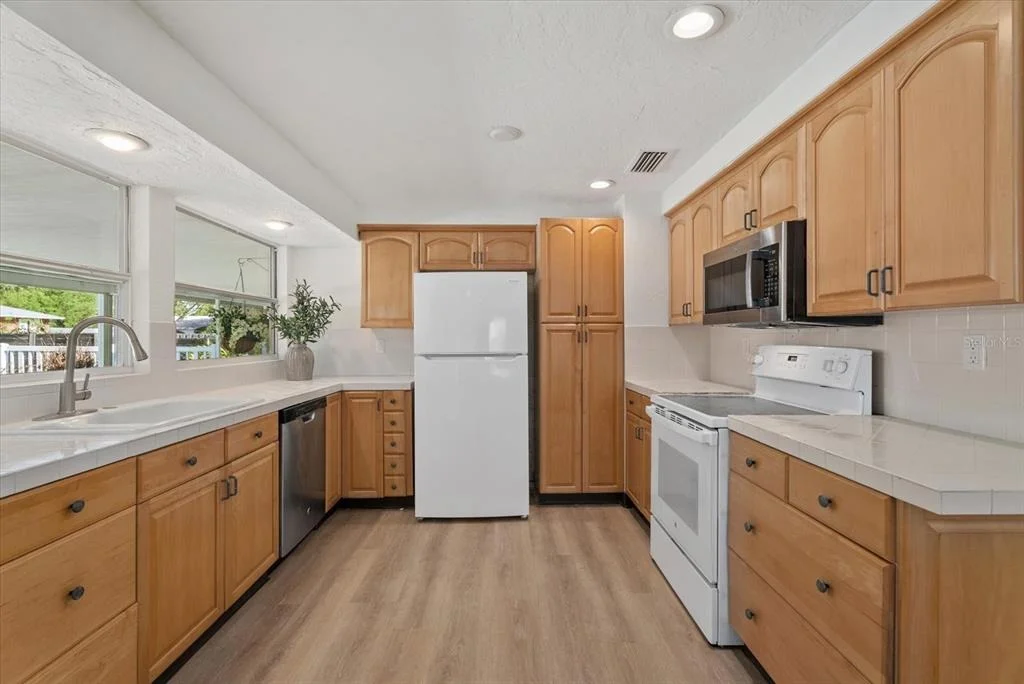 Photo of 5868 DENISON DRIVE