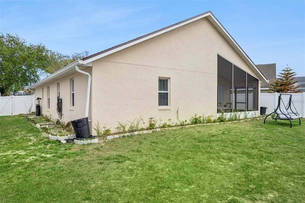 Photo of 527 DURANGO LOOP STREET