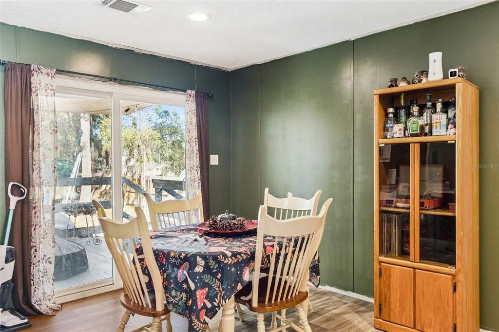 Photo of 231 TROPIC AVENUE