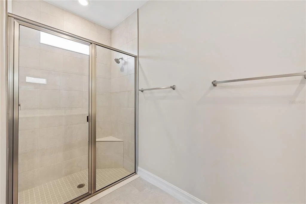 Photo of 17740 SHADE TREE LOOP