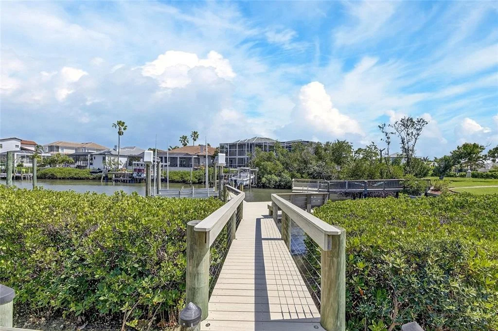 Photo of 6107 MARBELLA BOULEVARD