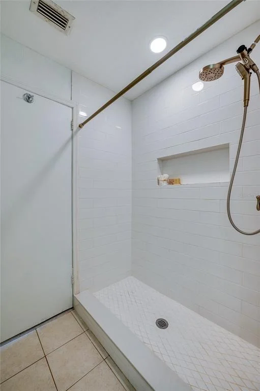 Photo of 156 SPRINGWOOD DRIVE