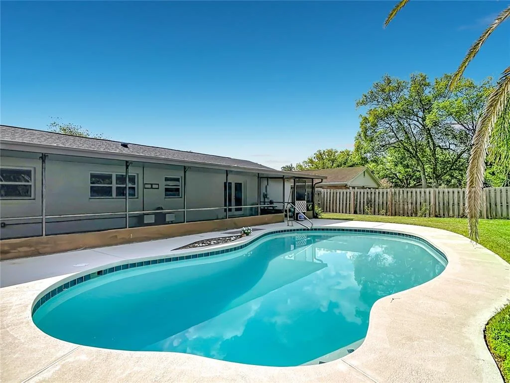 Photo of 8676 HILLSIDE DRIVE