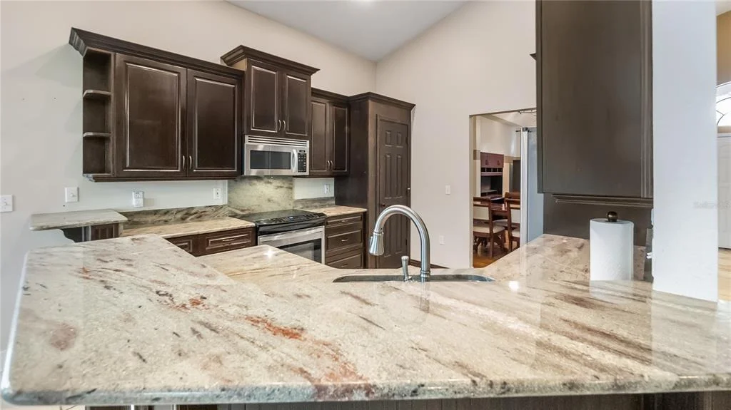 Photo of 522 HARDWOOD CIRCLE