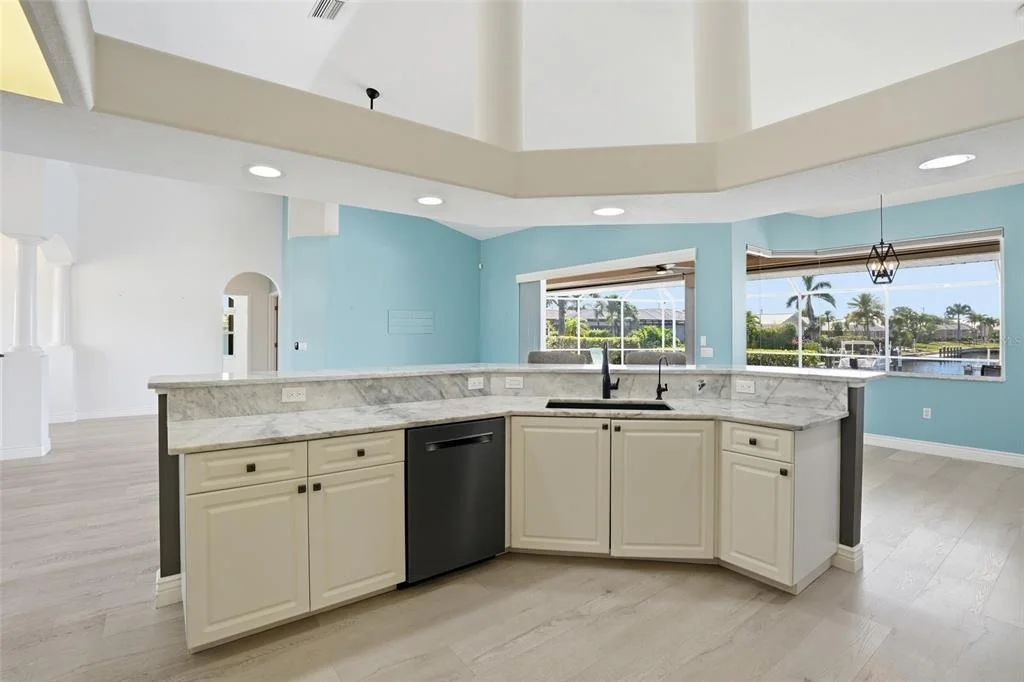 Photo of 855 PAMELA DRIVE