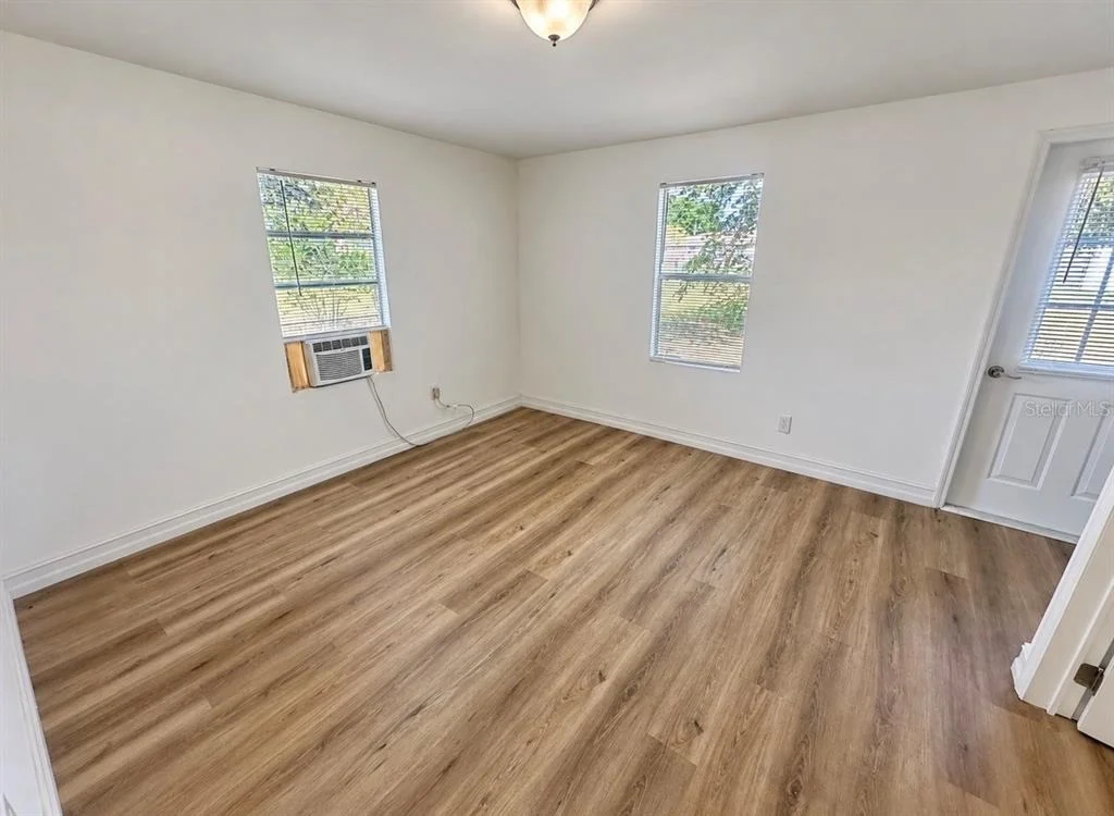 Photo of 640 N 8TH STREET