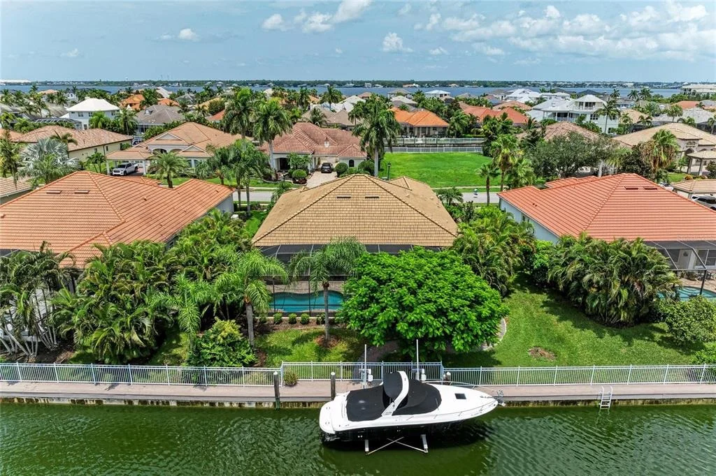 Photo of 545 MAST DRIVE