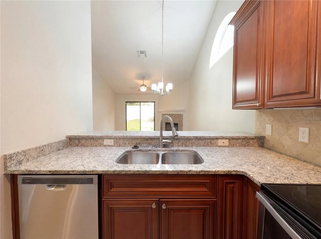 Photo of 1696 CHATHAM CIRCLE