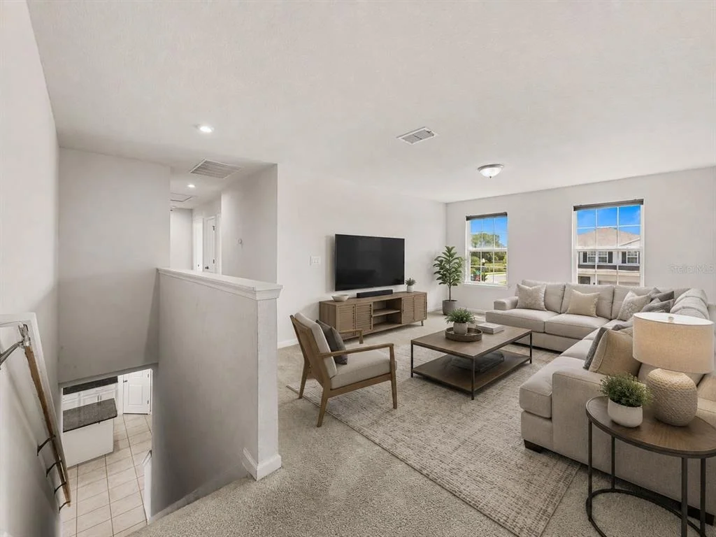 Photo of 100 LAVENNA AVENUE