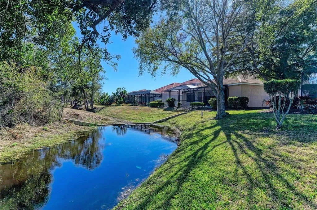 Photo of 650 CRANE PRAIRIE WAY