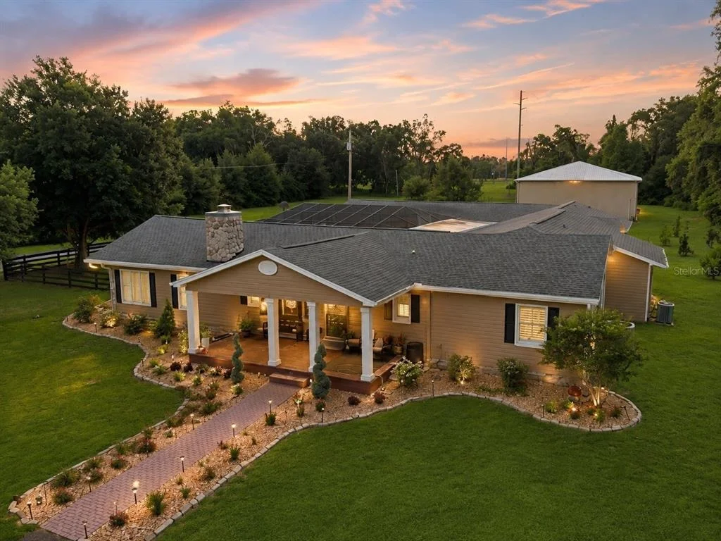 Photo of 23458 CROOM ROAD