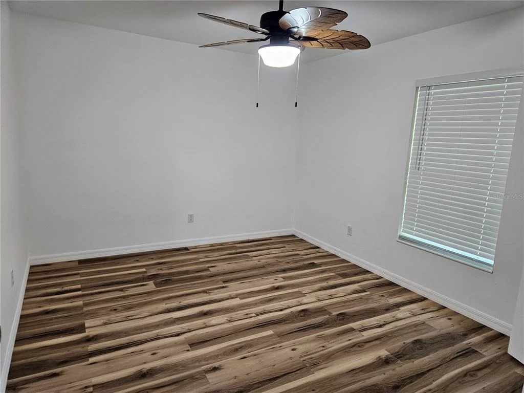 Photo of 51 NE 10TH STREET