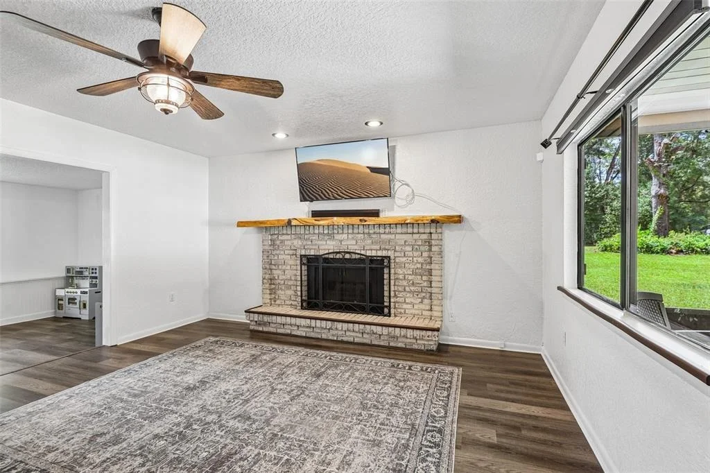 Photo of 212 DOGWOOD DRIVE