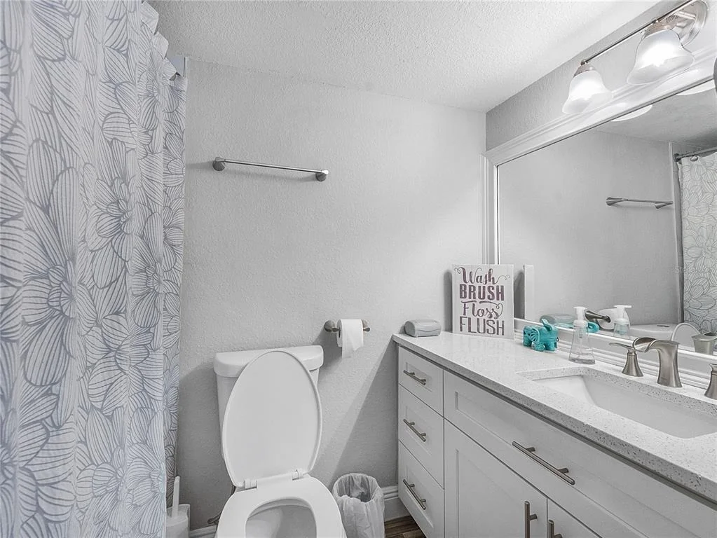 Photo of Unit A at 622 FAIRWAYS CIRCLE