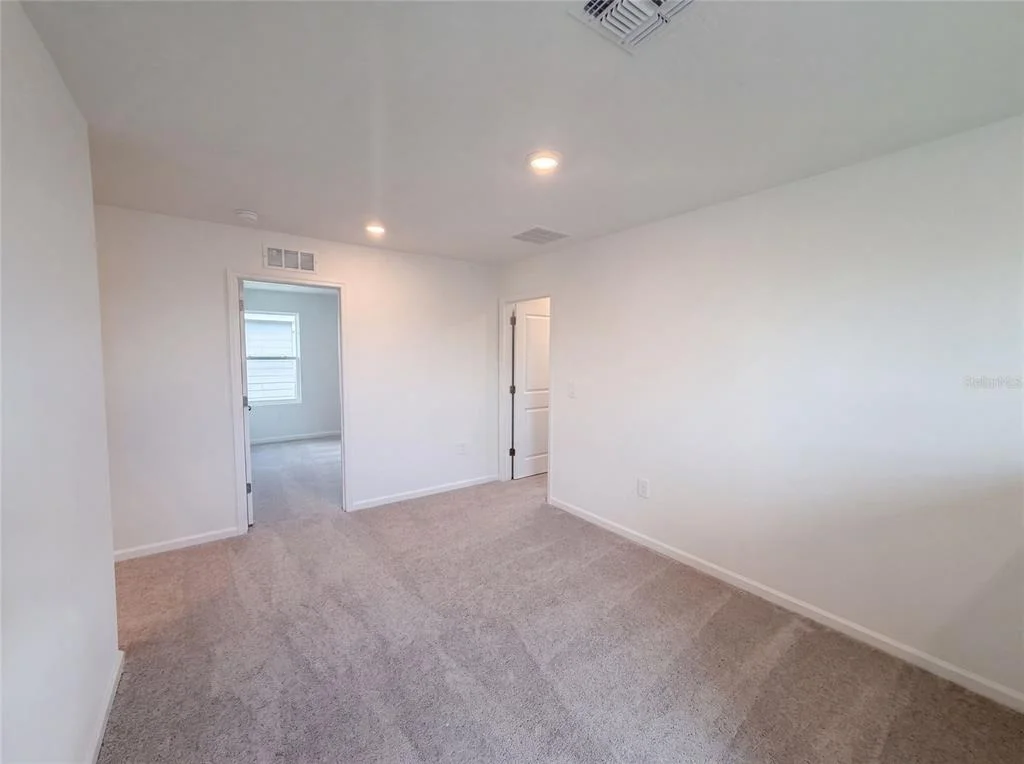 Photo of 4373 RIVER BEACON BOULEVARD