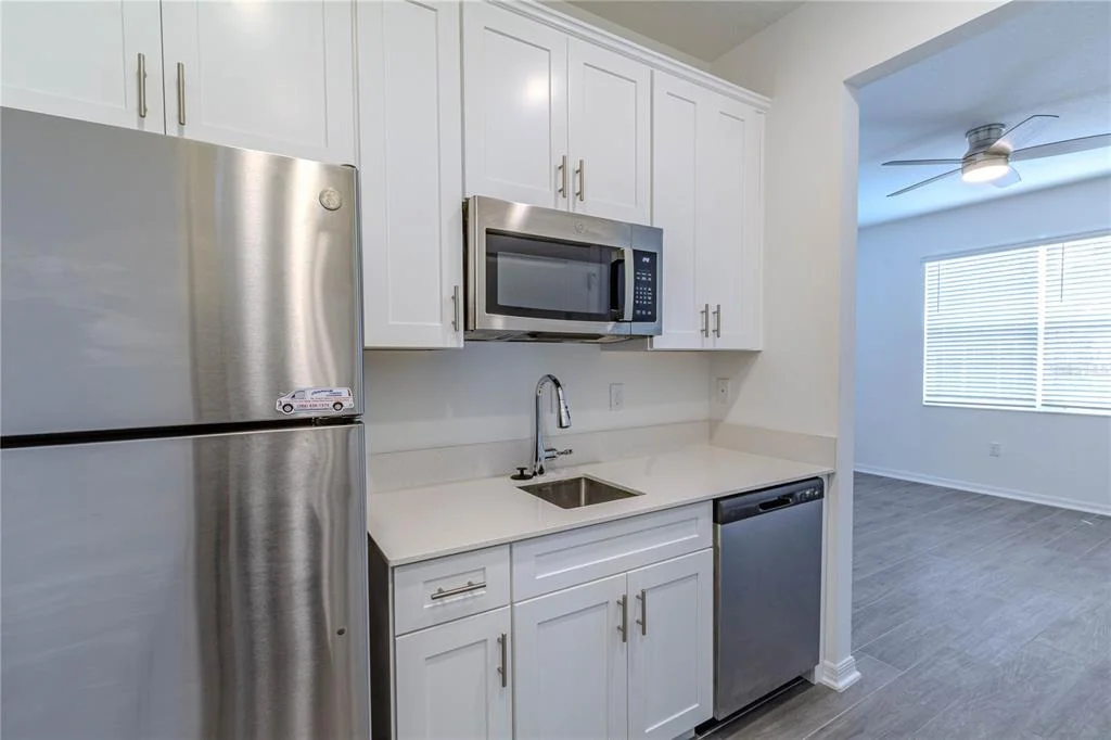 Photo of 407 THREE OAKS DRIVE