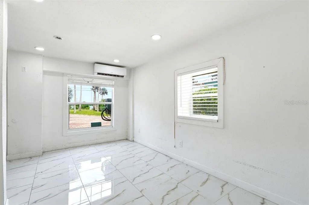 Photo of 5202 RIVERSIDE DRIVE