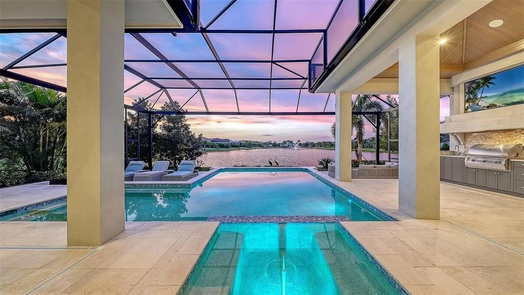 Photo of 8339 LUCERNE LOOP