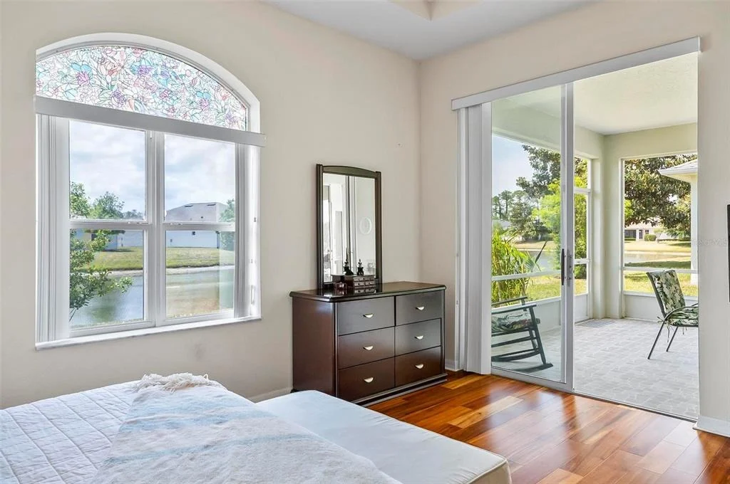 Photo of 19 RAINTREE CIRCLE
