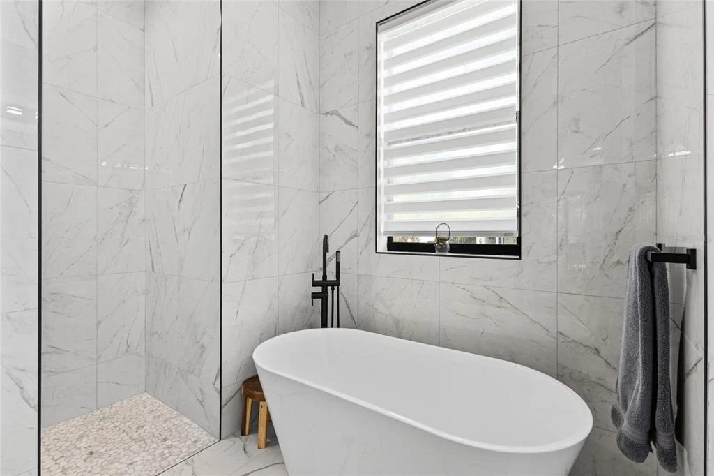Photo of 4722 NEPTUNE ROAD