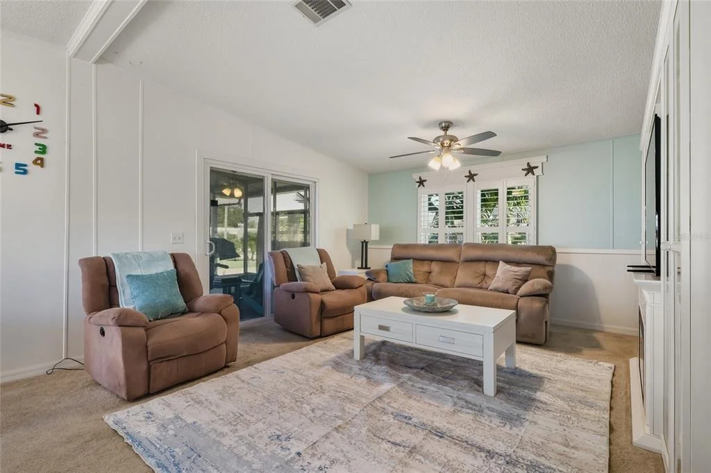 Photo of 116 DOLPHIN DRIVE S