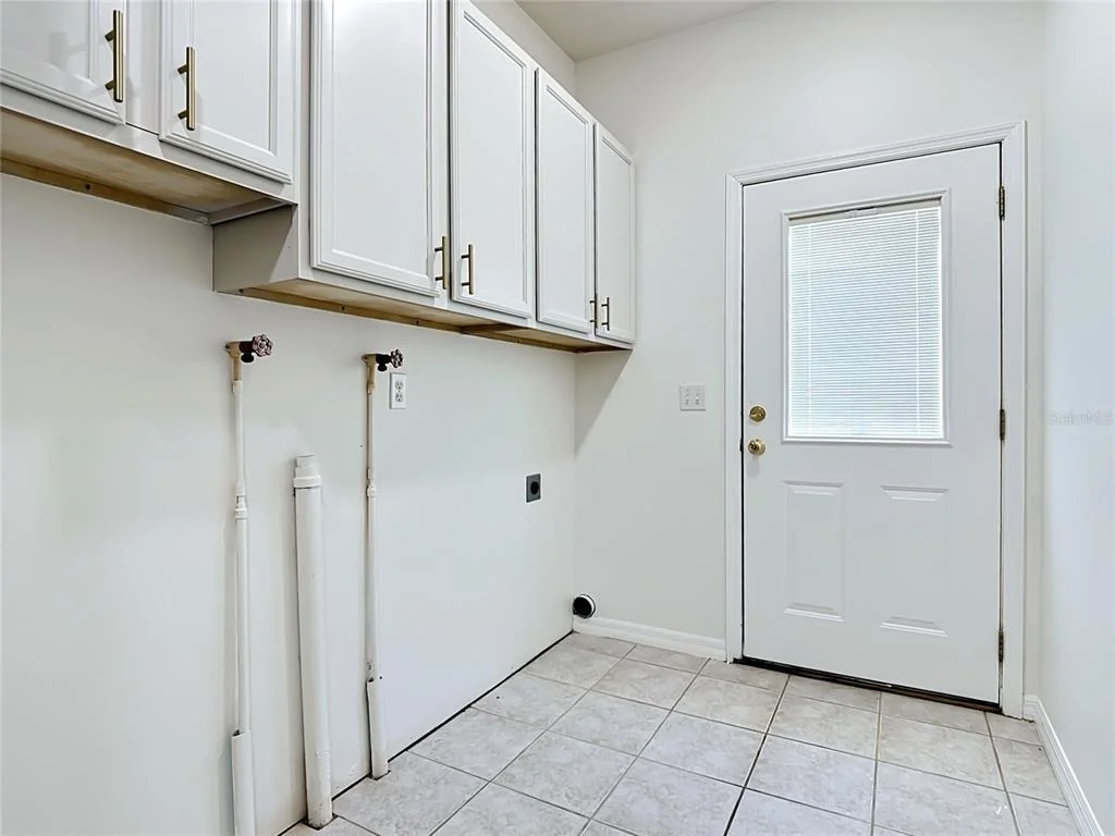 Photo of 2155 BARRATT COURT