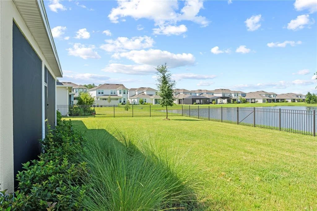 Photo of 33734 LANDSMAN LOOP