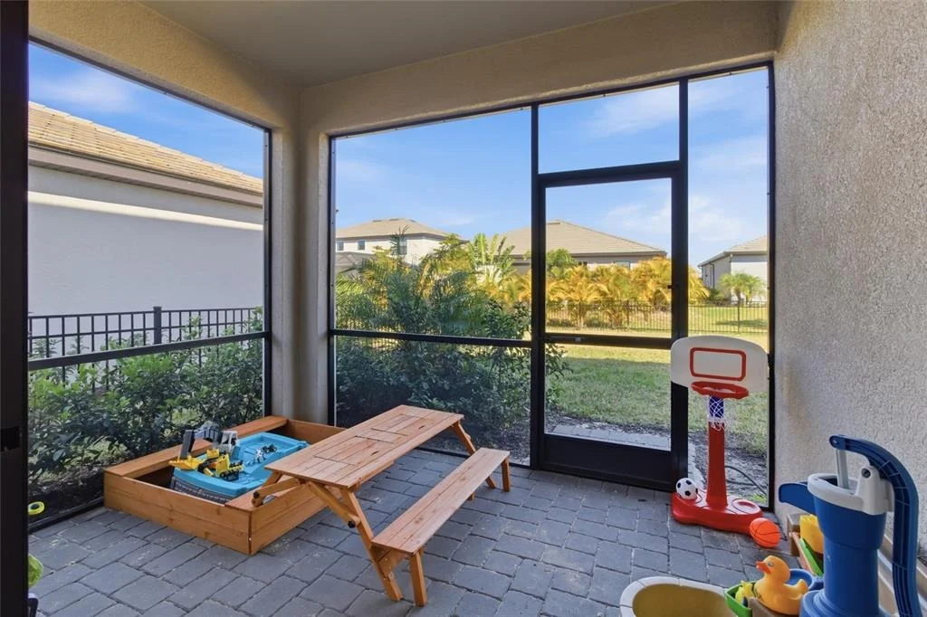 Photo of 14968 SERENE SHORES LOOP
