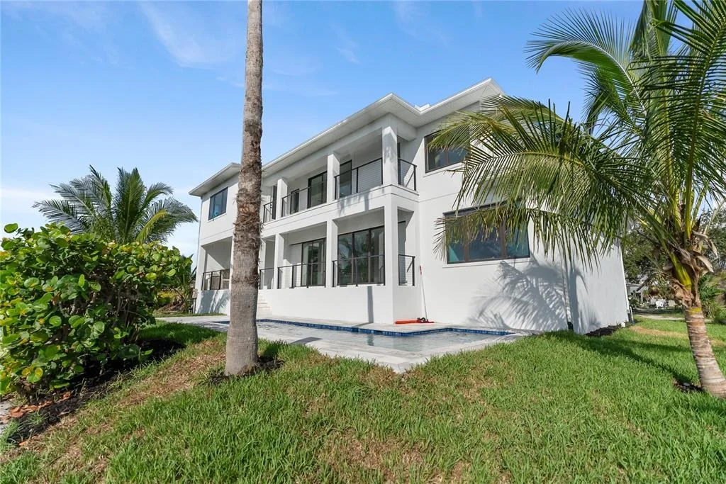 Photo of 530 DE NARVAEZ DRIVE