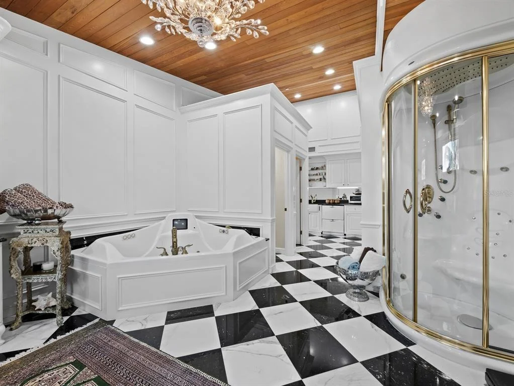 Photo of 6685 GULF OF MEXICO DRIVE