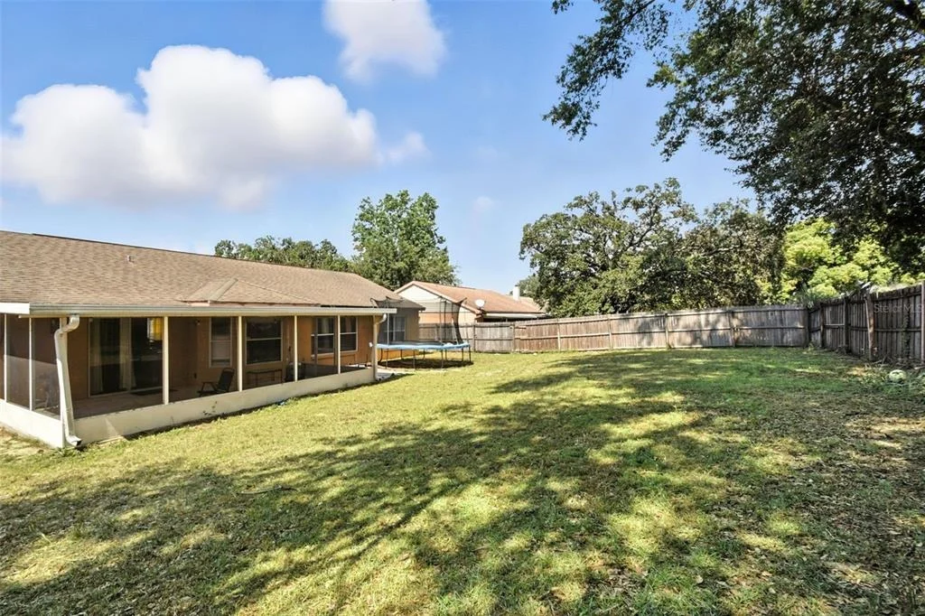 Photo of 6084 BROOKHILL CIRCLE