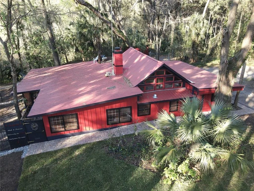 Photo of 1302 SE WACAHOOTA ROAD