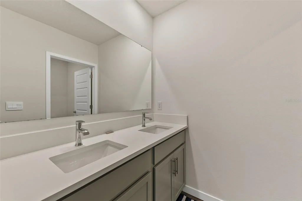 Photo of 416 TALISI LOOP