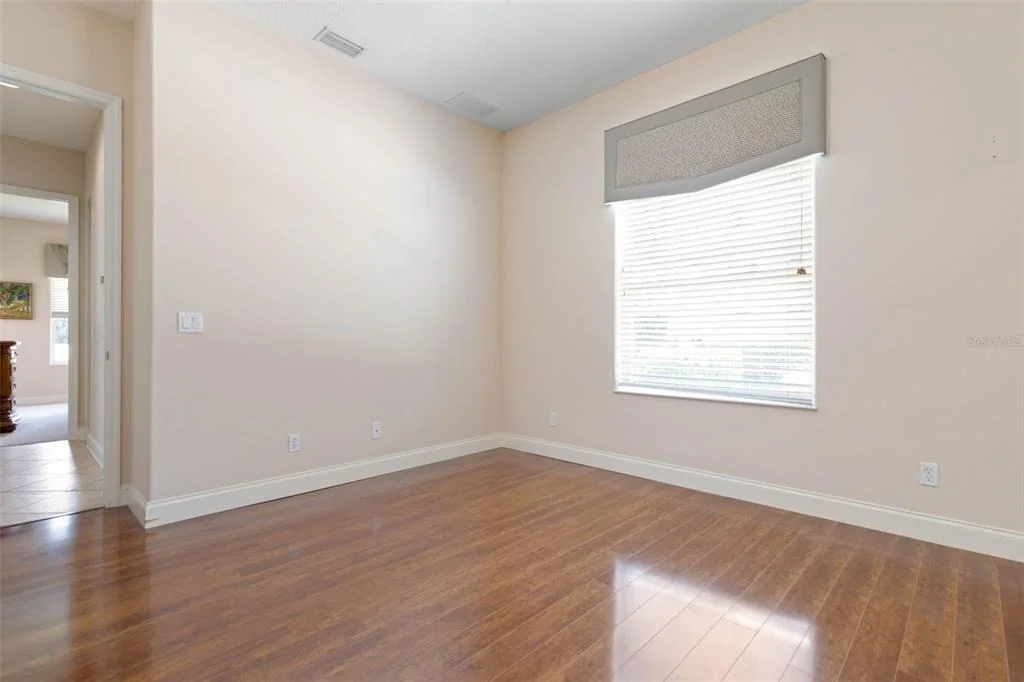 Photo of 1023 HAMPSTEAD LANE